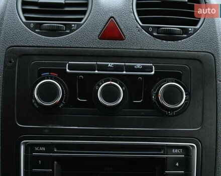 Фольксваген Кадди 2012 в Бердичеве на Automoto.ua Белый Фольксваген Кадди, объемом двигателя 1.6 л и пробегом 365 тыс. км за 9200 $, фото 22 на Automoto.ua