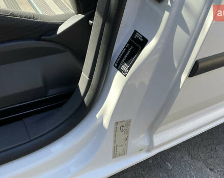 Белый Фольксваген Кадди, объемом двигателя 1.2 л и пробегом 310 тыс. км за 8000 $, фото 15 на Automoto.ua