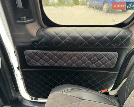 Белый Фольксваген Кадди, объемом двигателя 1.6 л и пробегом 258 тыс. км за 9350 $, фото 30 на Automoto.ua