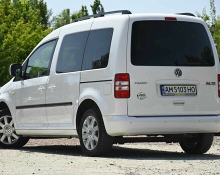 Фольксваген Кадди 2012 в Бердичеве на Automoto.ua Белый Фольксваген Кадди, объемом двигателя 2 л и пробегом 396 тыс. км за 10500 $, фото 4 на Automoto.ua