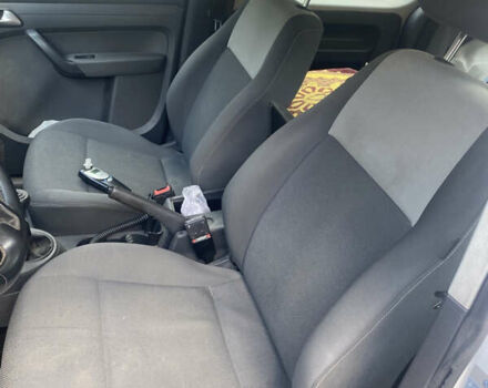 Білий Фольксваген Кадді, об'ємом двигуна 1.6 л та пробігом 256 тис. км за 7400 $, фото 7 на Automoto.ua