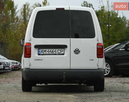 Фольксваген Кадди 2012 в Бердичеве на Automoto.ua Белый Фольксваген Кадди, объемом двигателя 1.6 л и пробегом 365 тыс. км за 9200 $, фото 11 на Automoto.ua