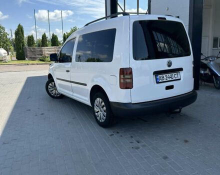 Белый Фольксваген Кадди, объемом двигателя 1.6 л и пробегом 220 тыс. км за 9499 $, фото 3 на Automoto.ua