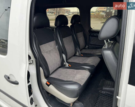 Белый Фольксваген Кадди, объемом двигателя 1.6 л и пробегом 258 тыс. км за 9350 $, фото 28 на Automoto.ua