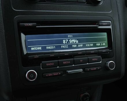 Фольксваген Кадди 2012 в Бердичеве на Automoto.ua Белый Фольксваген Кадди, объемом двигателя 2 л и пробегом 396 тыс. км за 10500 $, фото 10 на Automoto.ua