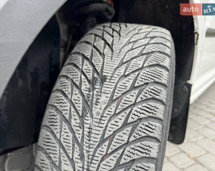 Белый Фольксваген Кадди, объемом двигателя 1.6 л и пробегом 258 тыс. км за 9350 $, фото 18 на Automoto.ua