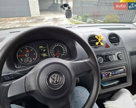 Білий Фольксваген Кадді, об'ємом двигуна 1.6 л та пробігом 362 тис. км за 10600 $, фото 5 на Automoto.ua