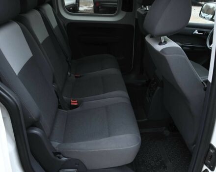 Фольксваген Кадди 2012 в Бердичеве на Automoto.ua Белый Фольксваген Кадди, объемом двигателя 2 л и пробегом 396 тыс. км за 10500 $, фото 14 на Automoto.ua