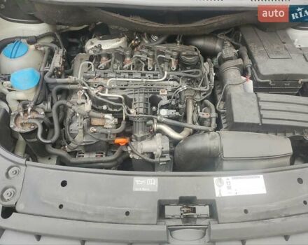 Білий Фольксваген Кадді, об'ємом двигуна 1.6 л та пробігом 265 тис. км за 8900 $, фото 23 на Automoto.ua