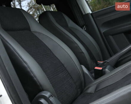 Фольксваген Кадди 2012 в Бердичеве на Automoto.ua Белый Фольксваген Кадди, объемом двигателя 1.6 л и пробегом 365 тыс. км за 9200 $, фото 34 на Automoto.ua