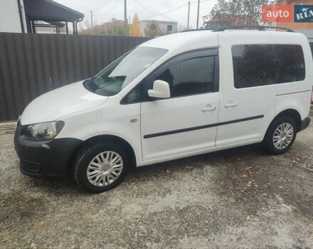 Білий Фольксваген Кадді, об'ємом двигуна 1.6 л та пробігом 265 тис. км за 8900 $, фото 3 на Automoto.ua