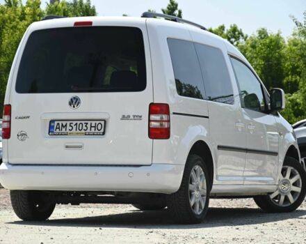 Фольксваген Кадди 2012 в Бердичеве на Automoto.ua Белый Фольксваген Кадди, объемом двигателя 2 л и пробегом 396 тыс. км за 10500 $, фото 6 на Automoto.ua