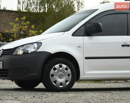 Фольксваген Кадди 2012 в Бердичеве на Automoto.ua Белый Фольксваген Кадди, объемом двигателя 1.6 л и пробегом 365 тыс. км за 9200 $, фото 5 на Automoto.ua