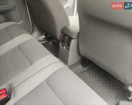 Білий Фольксваген Кадді, об'ємом двигуна 1.6 л та пробігом 265 тис. км за 8900 $, фото 19 на Automoto.ua