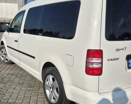 Белый Фольксваген Кадди, объемом двигателя 1.6 л и пробегом 313 тыс. км за 9000 $, фото 5 на Automoto.ua