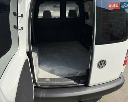 Білий Фольксваген Кадді, об'ємом двигуна 1.6 л та пробігом 280 тис. км за 9000 $, фото 30 на Automoto.ua