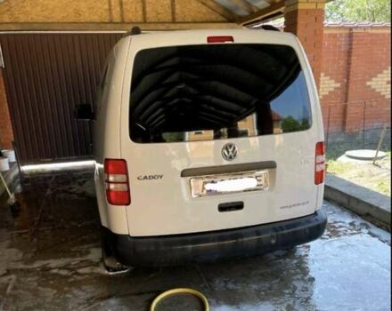 Белый Фольксваген Кадди, объемом двигателя 1.6 л и пробегом 174 тыс. км за 5900 $, фото 1 на Automoto.ua