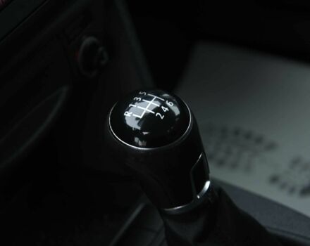 Фольксваген Кадди 2012 в Бердичеве на Automoto.ua Белый Фольксваген Кадди, объемом двигателя 2 л и пробегом 396 тыс. км за 10500 $, фото 11 на Automoto.ua