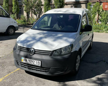 Белый Фольксваген Кадди, объемом двигателя 1.2 л и пробегом 310 тыс. км за 8000 $, фото 2 на Automoto.ua