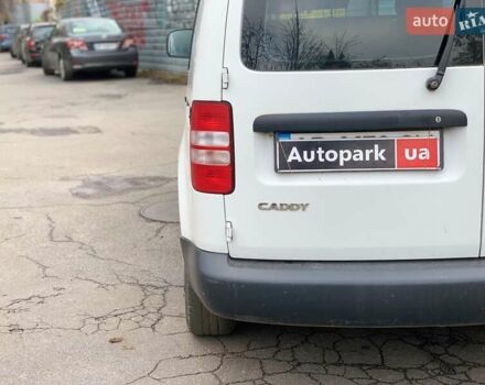 Белый Фольксваген Кадди, объемом двигателя 2 л и пробегом 195 тыс. км за 8630 $, фото 40 на Automoto.ua