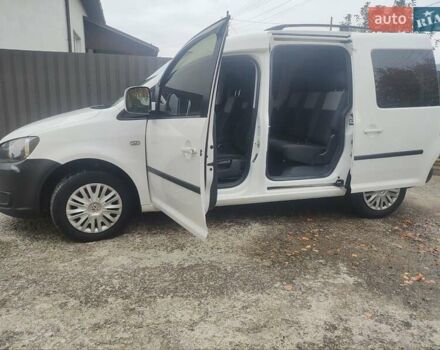 Білий Фольксваген Кадді, об'ємом двигуна 1.6 л та пробігом 265 тис. км за 8900 $, фото 8 на Automoto.ua