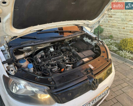 Белый Фольксваген Кадди, объемом двигателя 1.6 л и пробегом 268 тыс. км за 10199 $, фото 13 на Automoto.ua