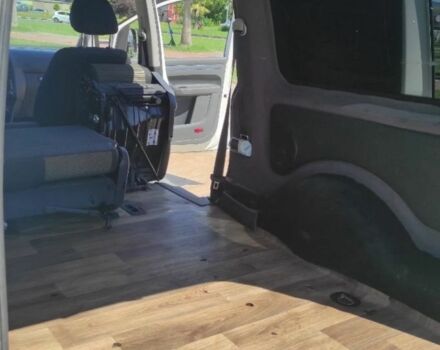 Белый Фольксваген Кадди, объемом двигателя 2 л и пробегом 220 тыс. км за 10000 $, фото 5 на Automoto.ua