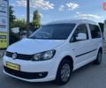 Білий Фольксваген Кадді, об'ємом двигуна 1.6 л та пробігом 223 тис. км за 9700 $, фото 1 на Automoto.ua