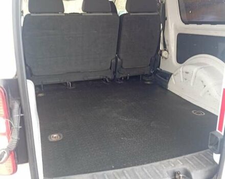 Білий Фольксваген Кадді, об'ємом двигуна 1.6 л та пробігом 324 тис. км за 10200 $, фото 11 на Automoto.ua