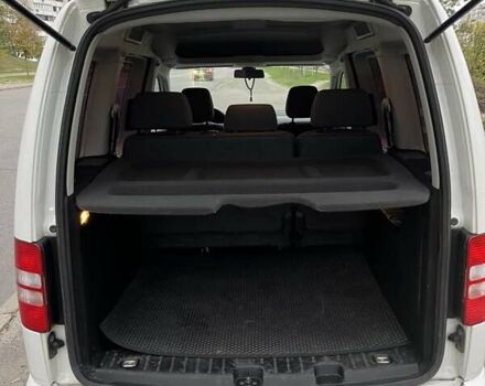 Білий Фольксваген Кадді, об'ємом двигуна 1.6 л та пробігом 355 тис. км за 11700 $, фото 13 на Automoto.ua