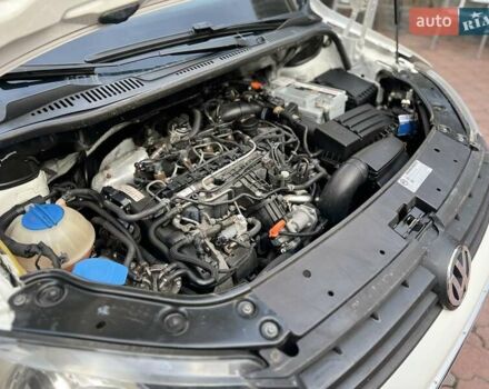 Белый Фольксваген Кадди, объемом двигателя 1.6 л и пробегом 205 тыс. км за 8200 $, фото 22 на Automoto.ua