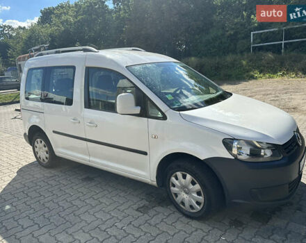 Білий Фольксваген Кадді, об'ємом двигуна 1.6 л та пробігом 286 тис. км за 10500 $, фото 18 на Automoto.ua