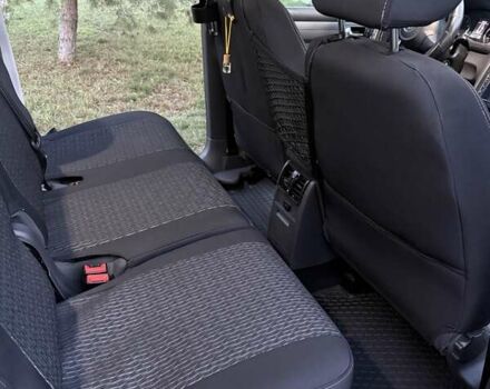 Белый Фольксваген Кадди, объемом двигателя 2 л и пробегом 218 тыс. км за 11500 $, фото 5 на Automoto.ua