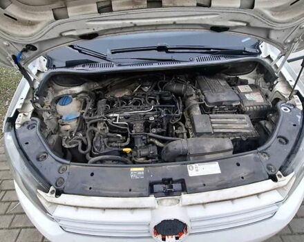 Білий Фольксваген Кадді, об'ємом двигуна 1.6 л та пробігом 288 тис. км за 8200 $, фото 15 на Automoto.ua