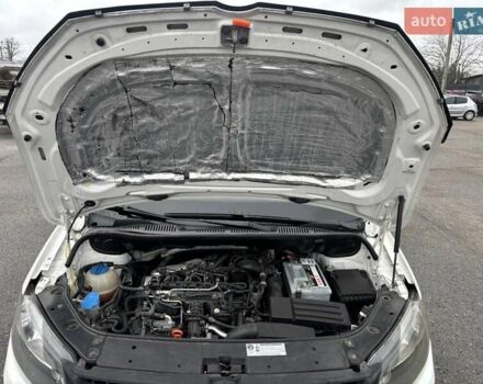 Білий Фольксваген Кадді, об'ємом двигуна 1.6 л та пробігом 206 тис. км за 8650 $, фото 24 на Automoto.ua