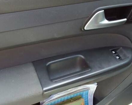 Білий Фольксваген Кадді, об'ємом двигуна 1.2 л та пробігом 260 тис. км за 7650 $, фото 13 на Automoto.ua
