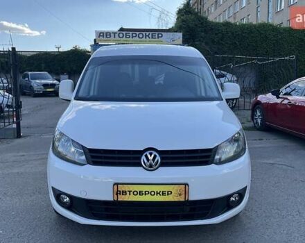 Білий Фольксваген Кадді, об'ємом двигуна 1.6 л та пробігом 223 тис. км за 9700 $, фото 1 на Automoto.ua