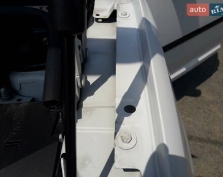 Білий Фольксваген Кадді, об'ємом двигуна 1.6 л та пробігом 156 тис. км за 10500 $, фото 43 на Automoto.ua