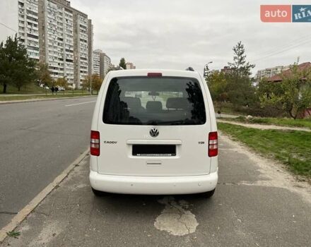 Білий Фольксваген Кадді, об'ємом двигуна 1.6 л та пробігом 355 тис. км за 11700 $, фото 7 на Automoto.ua