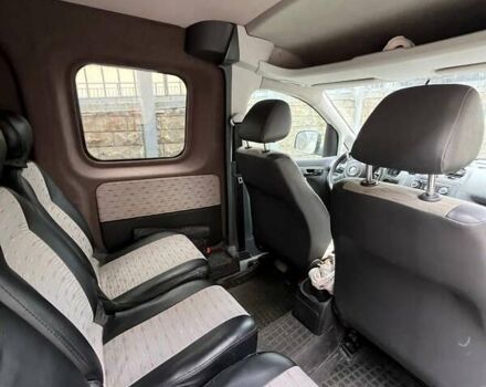 Фольксваген Кадди 2013 в Киеве на Automoto.ua Белый Фольксваген Кадди, объемом двигателя 1.6 л и пробегом 297 тыс. км за 10500 $, фото 1 на Automoto.ua