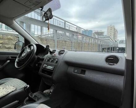 Фольксваген Кадди 2013 в Киеве на Automoto.ua Белый Фольксваген Кадди, объемом двигателя 1.6 л и пробегом 297 тыс. км за 10500 $, фото 5 на Automoto.ua