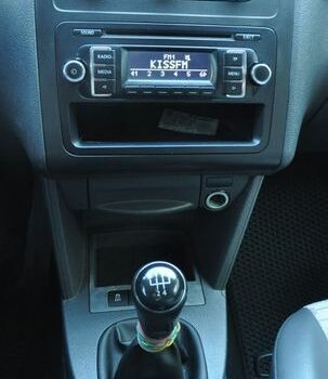 Білий Фольксваген Кадді, об'ємом двигуна 1.6 л та пробігом 253 тис. км за 9000 $, фото 28 на Automoto.ua