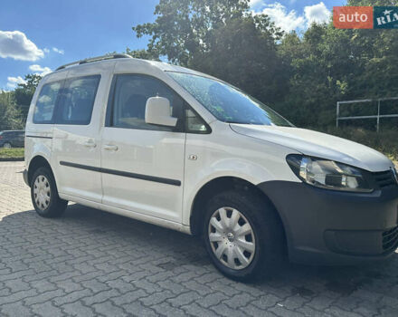 Білий Фольксваген Кадді, об'ємом двигуна 1.6 л та пробігом 286 тис. км за 10500 $, фото 2 на Automoto.ua