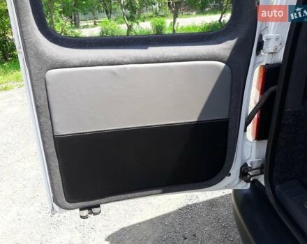 Білий Фольксваген Кадді, об'ємом двигуна 1.6 л та пробігом 156 тис. км за 10500 $, фото 32 на Automoto.ua