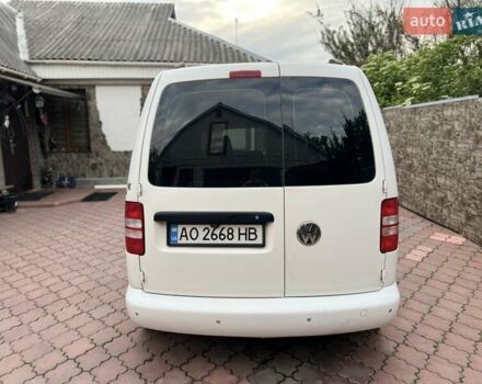 Белый Фольксваген Кадди, объемом двигателя 1.6 л и пробегом 205 тыс. км за 8200 $, фото 5 на Automoto.ua