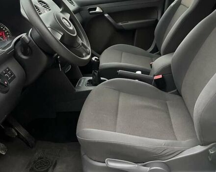 Білий Фольксваген Кадді, об'ємом двигуна 1.6 л та пробігом 355 тис. км за 11700 $, фото 9 на Automoto.ua