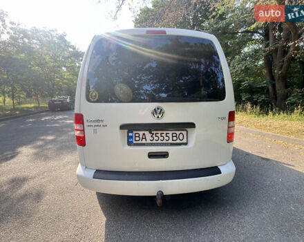 Фольксваген Кадди 2013 в Киеве на Automoto.ua Белый Фольксваген Кадди, объемом двигателя 2 л и пробегом 410 тыс. км за 7600 $, фото 7 на Automoto.ua