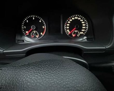 Белый Фольксваген Кадди, объемом двигателя 2 л и пробегом 400 тыс. км за 8800 $, фото 12 на Automoto.ua