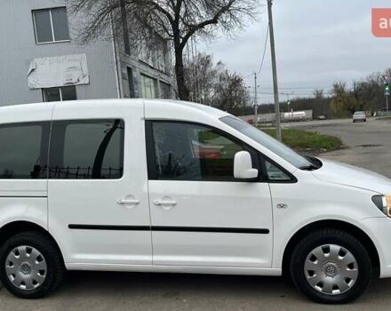 Белый Фольксваген Кадди, объемом двигателя 1.6 л и пробегом 223 тыс. км за 9700 $, фото 4 на Automoto.ua