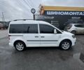 Белый Фольксваген Кадди, объемом двигателя 2 л и пробегом 400 тыс. км за 8800 $, фото 5 на Automoto.ua